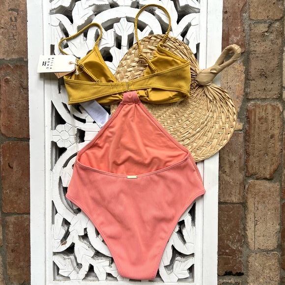 🌴BILLABONG🌴 Hi Life Freya One Piece Swimsuit - Picture 7 of 13